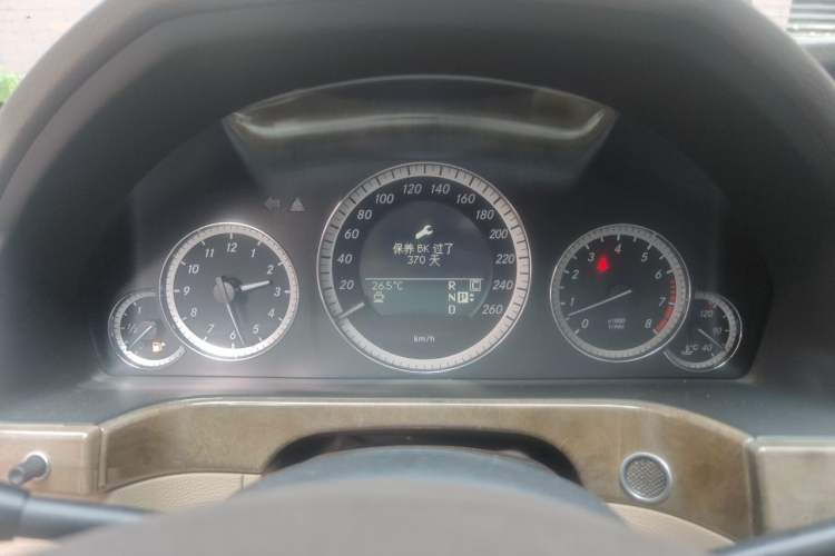 Used Mercedes-Benz E-Class 2010 E 300 Elegant Luxury Edition Instrument Cluster