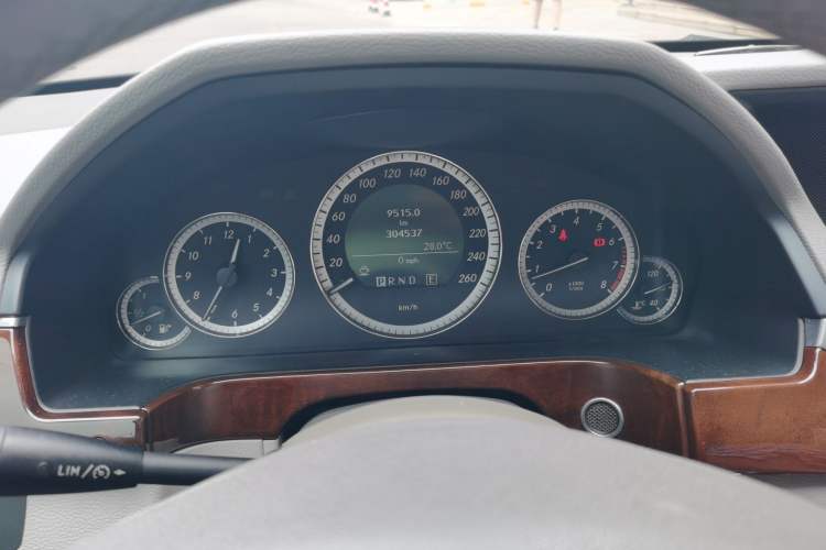 Used Mercedes-Benz E-Class 2010 E 260 L CGI Elegant Model Instrument Cluster