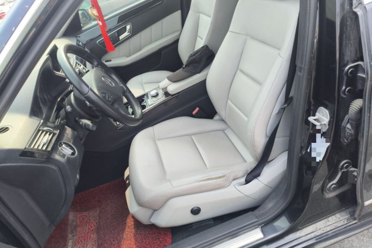 Used Mercedes-Benz E-Class 2010 E 300 L Fashion Model Left Front Seat