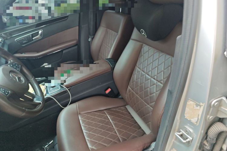 Used Mercedes-Benz E-Class 2010 E 300 L Fashion Model Left Front Seat