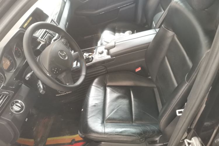 Used Mercedes-Benz E-Class 2010 E 300 L Fashion Model Left Front Seat
