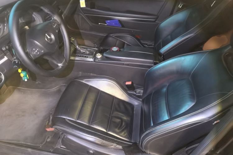 Used Mercedes-Benz E-Class 2010 E 260 CGI Coupe Left Front Seat