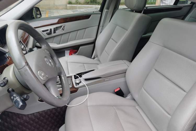 Used Mercedes-Benz E-Class 2010 E 260 L CGI Elegant Model Left Front Seat