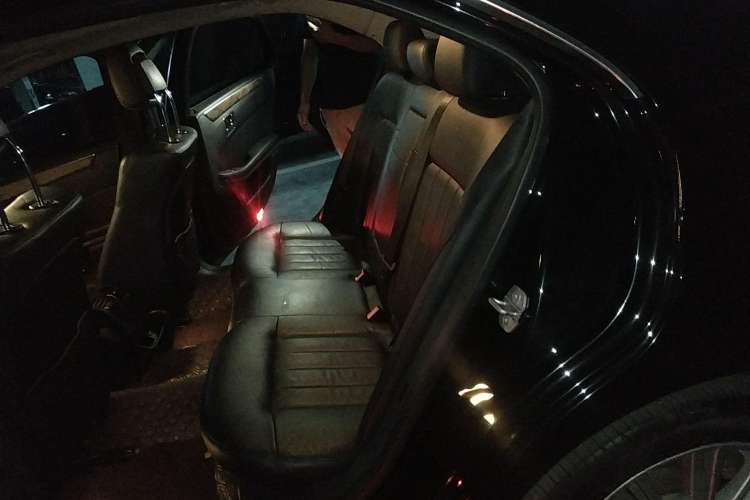 Used Mercedes-Benz E-Class 2010 E 200 CGI Elegant Model Left Rear Seat