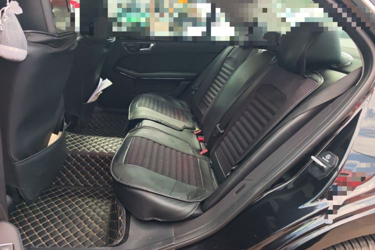 Used Mercedes-Benz E-Class 2010 E 300 L Fashion Model Left Rear Seat