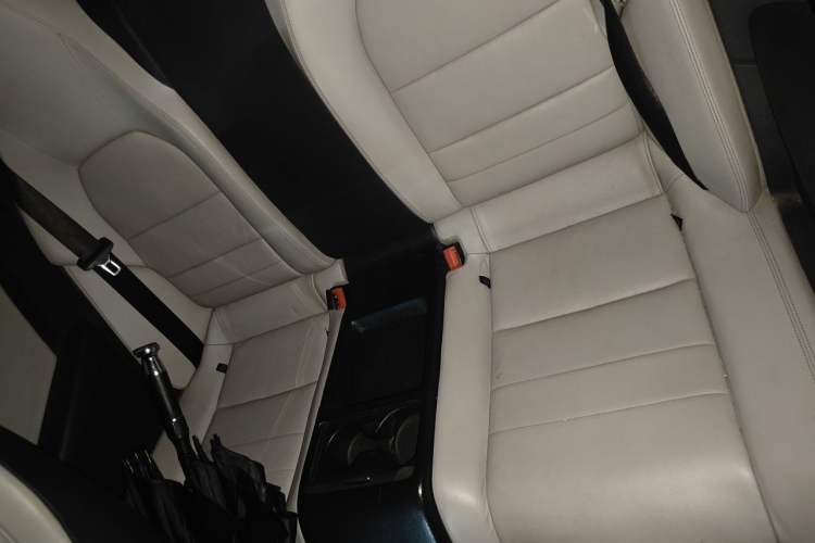 Used Mercedes-Benz E-Class 2010 E 260 CGI Coupe Left Rear Seat