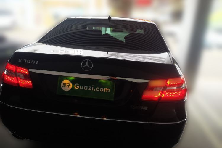 Used Mercedes-Benz E-Class 2010 E 300 L Fashion Model Rear