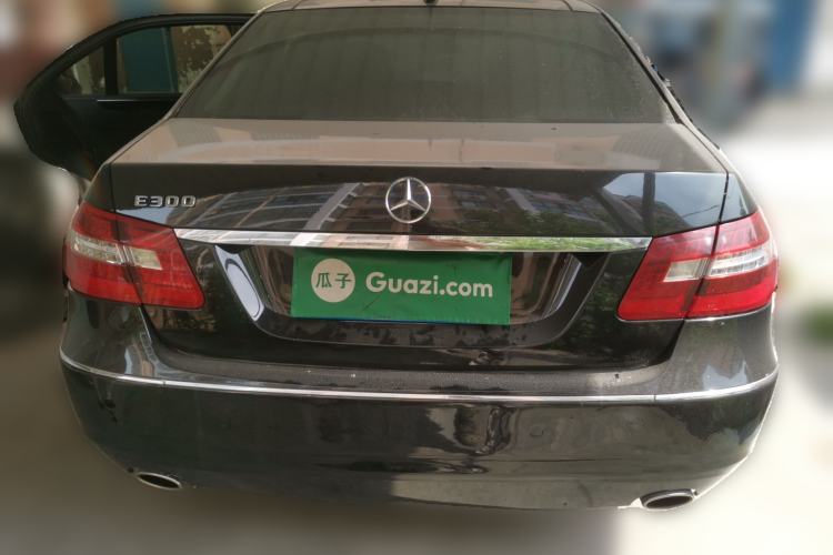 Used Mercedes-Benz E-Class 2010 E 300 L Fashion Model Rear