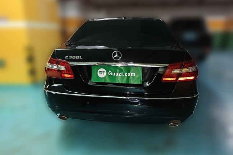 Used Mercedes-Benz E-Class 2010 E 300 L Fashion Model Rear