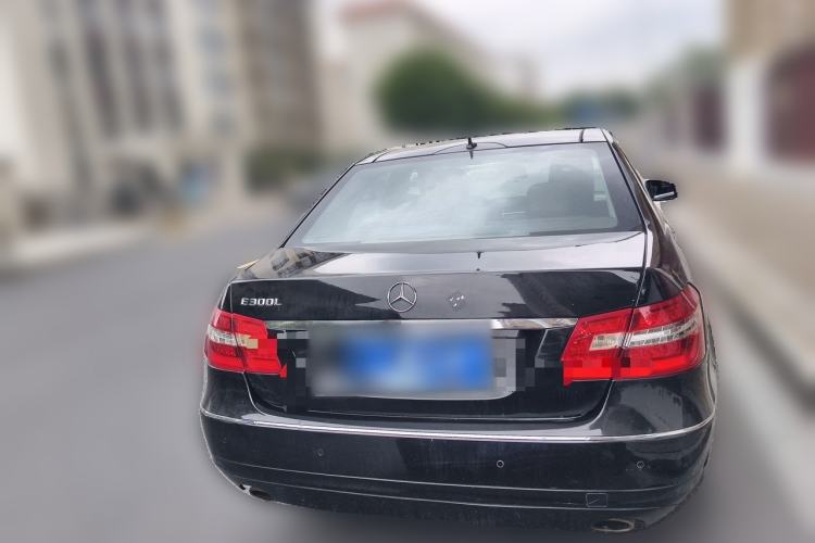 Used Mercedes-Benz E-Class 2010 E 300 Elegant Luxury Edition Rear