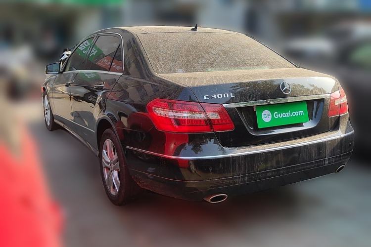 Used Mercedes-Benz E-Class 2010 E 300 L Fashion Model Rear Left 45 Deg