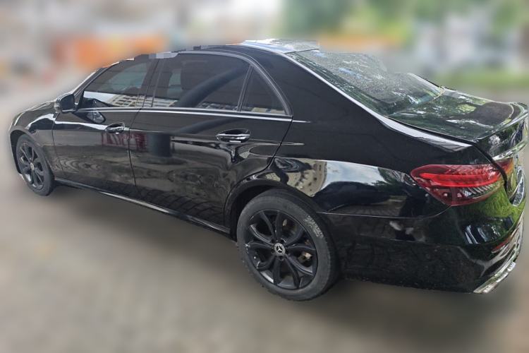 Used Mercedes-Benz E-Class 2010 E 300 L Fashion Model Rear Left 45 Deg