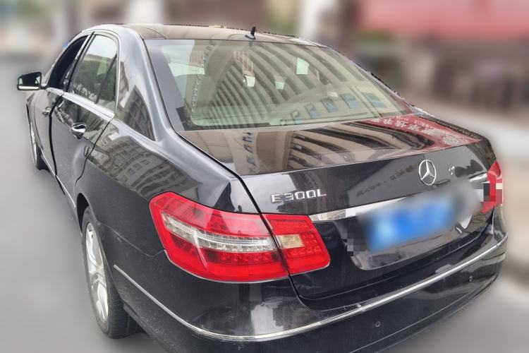 Used Mercedes-Benz E-Class 2010 E 300 Elegant Luxury Edition Rear Left 45 Deg