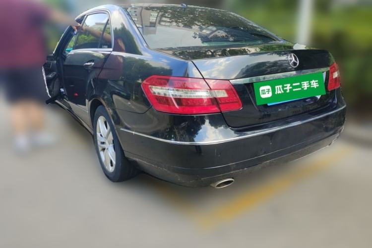 Used Mercedes-Benz E-Class 2010 E 300 L Fashion Model Rear Left 45 Deg
