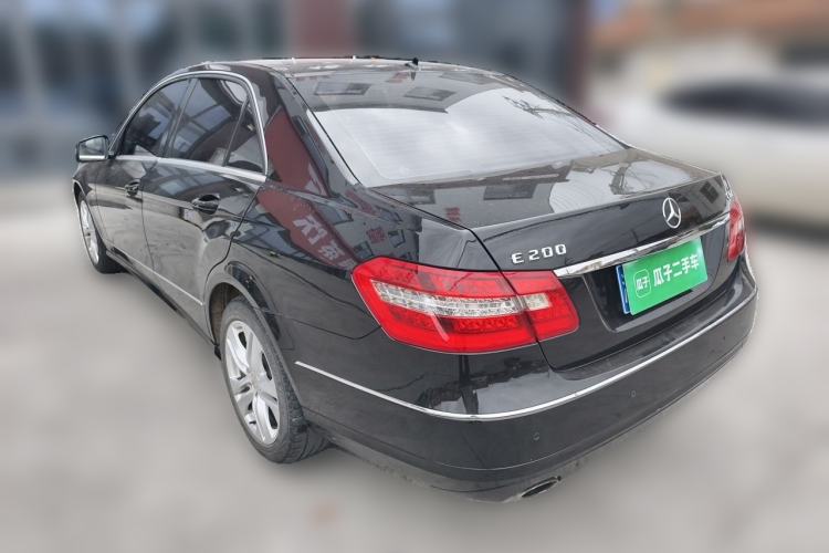 Used Mercedes-Benz E-Class 2010 E 200 CGI Elegant Model Rear Left 45 Deg