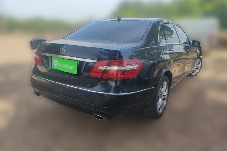 Used Mercedes-Benz E-Class 2010 E 300 L Fashion Model Rear Right 45 Deg