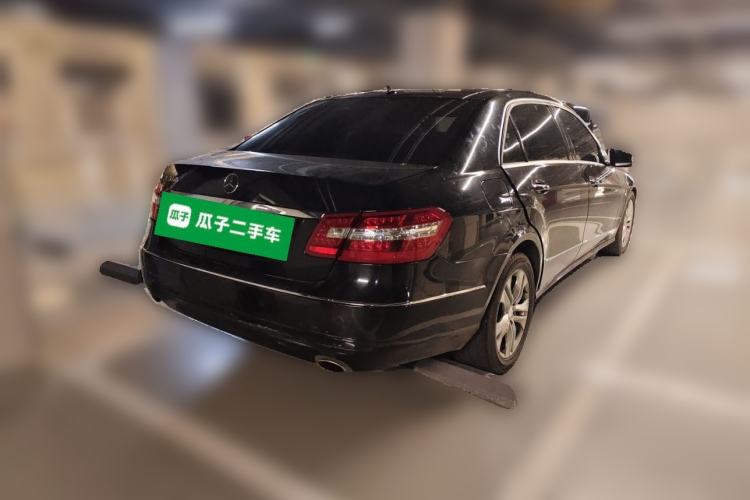 Used Mercedes-Benz E-Class 2010 E 300 L Fashion Model Rear Right 45 Deg