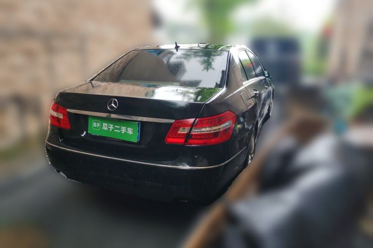 Used Mercedes-Benz E-Class 2010 E 300 Fashion Luxury Edition Rear Right 45 Deg