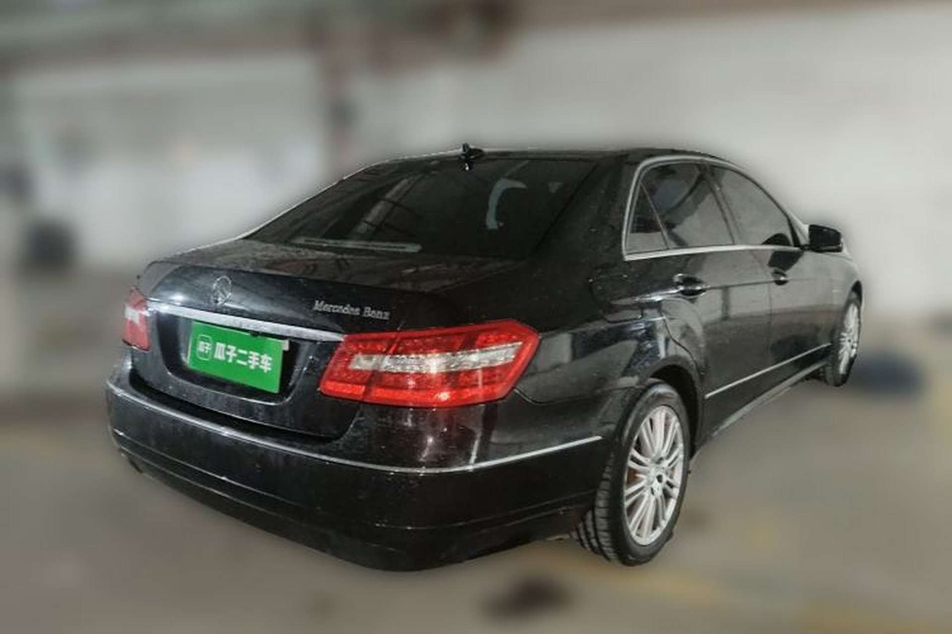Used Mercedes-Benz E-Class 2010 E 200 CGI Elegant Model Rear Right 45 Deg