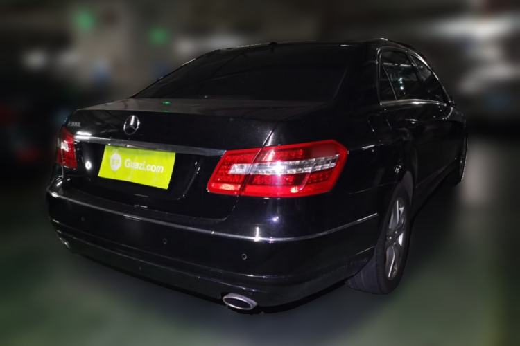 Used Mercedes-Benz E-Class 2010 E 300 L Fashion Model Rear Right 45 Deg