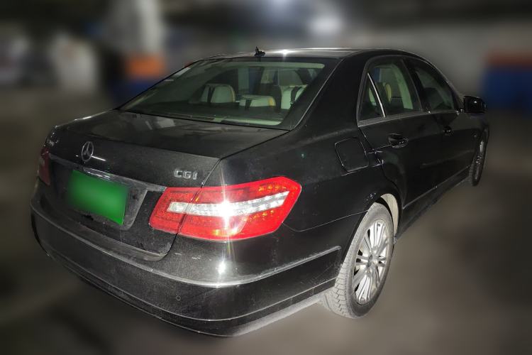 Used Mercedes-Benz E-Class 2010 E 200 CGI Elegant Model Rear Right 45 Deg