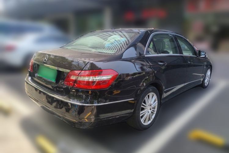 Used Mercedes-Benz E-Class 2010 E 260 L CGI Elegant Model Rear Right 45 Deg