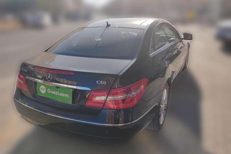 Used Mercedes-Benz E-Class 2010 E 260 CGI Coupe Rear Right 45 Deg