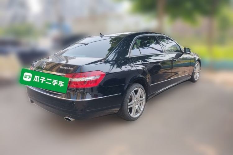 Used Mercedes-Benz E-Class 2010 E 300 L Fashion Model Rear Right 45 Deg