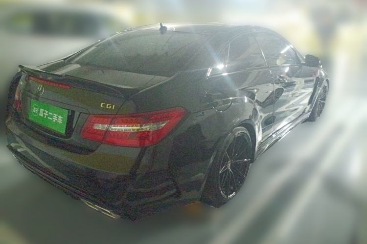 Used Mercedes-Benz E-Class 2010 E 260 CGI Coupe Rear Right 45 Deg