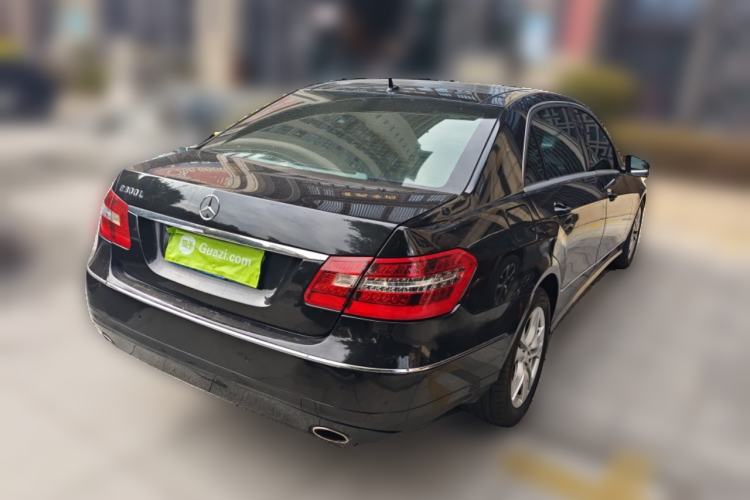 Used Mercedes-Benz E-Class 2010 E 300 L Fashion Model Rear Right 45 Deg