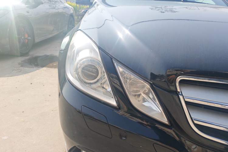 Used Mercedes-Benz E-Class 2010 E 260 CGI Coupe Right Front Headlight