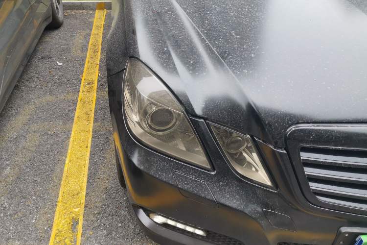 Used Mercedes-Benz E-Class 2010 E 260 CGI Fashion Model Right Front Headlight