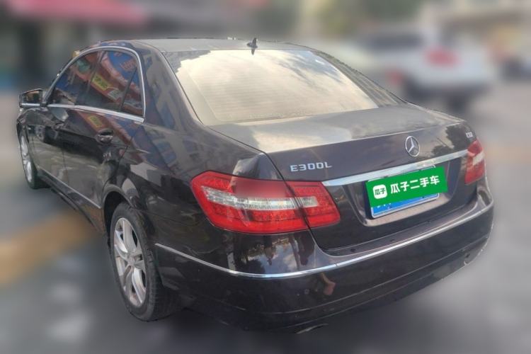 Used Mercedes-Benz E-Class 2010 E 200 CGI Elegant Model Rear Left 45 Deg