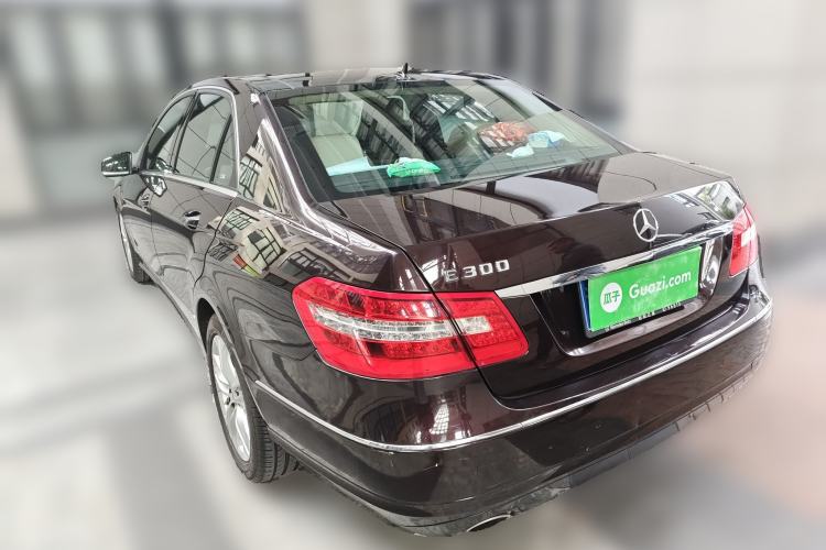 Used Mercedes-Benz E-Class 2010 E 300 Fashion Luxury Edition Rear Left 45 Deg