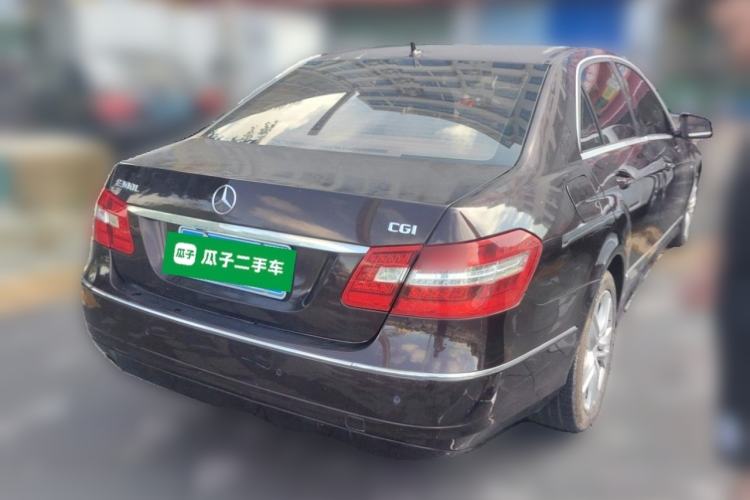 Used Mercedes-Benz E-Class 2010 E 200 CGI Elegant Model Rear Right 45 Deg