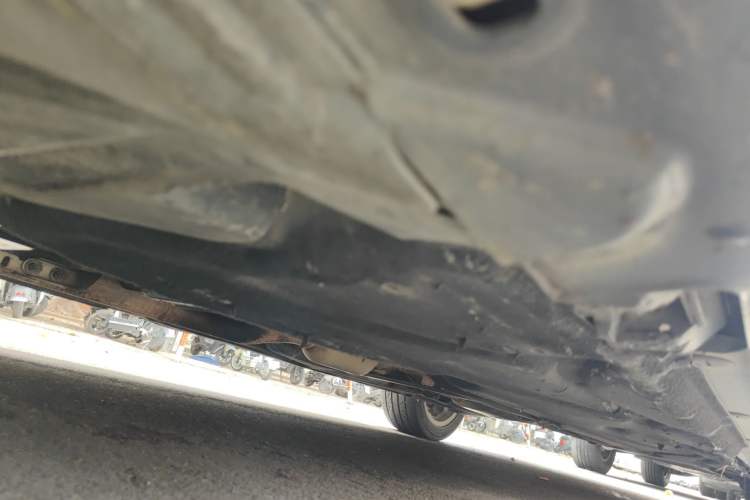 Used Mercedes-Benz E-Class 2010 E 260 L CGI Elegant Model Chassis Front Left