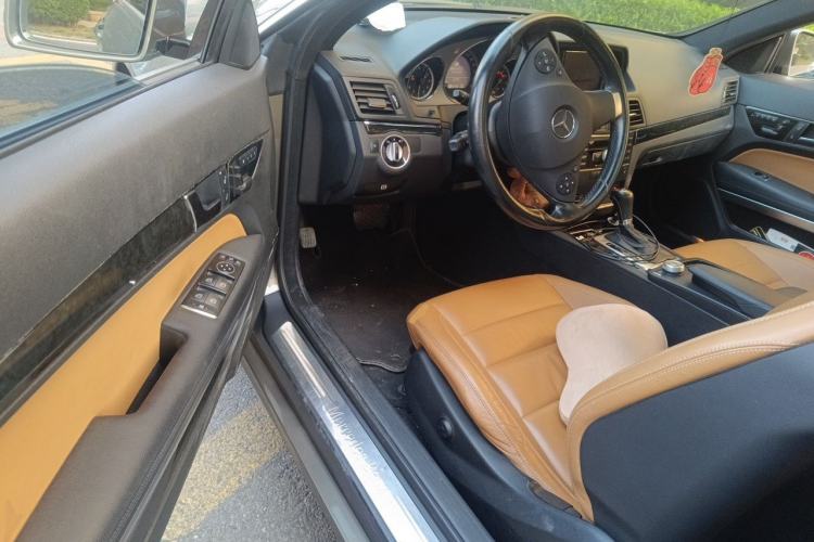 Used Mercedes-Benz E-Class 2010 E 260 CGI Coupe Driver Seat