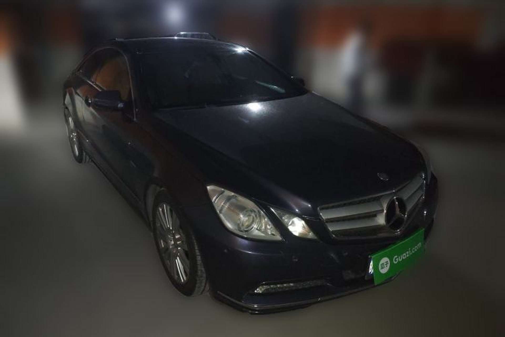 Used Mercedes-Benz E-Class 2010 E 260 CGI Coupe Front Right 45 Deg