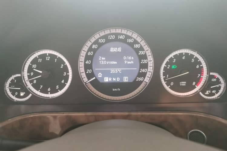Used Mercedes-Benz E-Class 2010 E 200 CGI Elegant Model Instrument Cluster