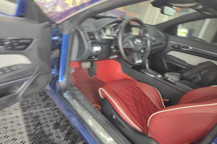 Used Mercedes-Benz E-Class 2010 E 260 CGI Convertible Driver Seat