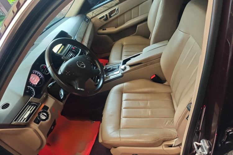 Used Mercedes-Benz E-Class 2010 E 200 CGI Elegant Model Left Front Seat