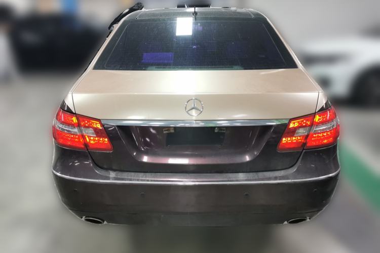 Used Mercedes-Benz E-Class 2010 E 300 L Fashion Model Rear