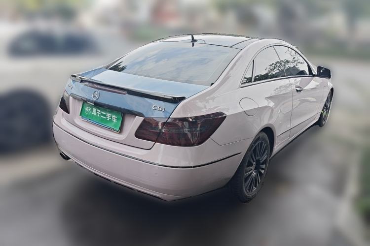 Used Mercedes-Benz E-Class 2010 E 260 CGI Coupe Rear Right 45 Deg