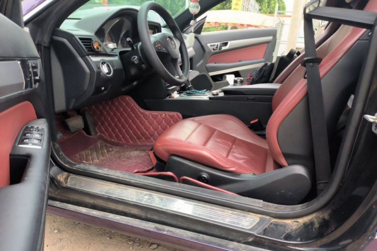 Used Mercedes-Benz E-Class 2010 E 260 CGI Coupe Driver Seat