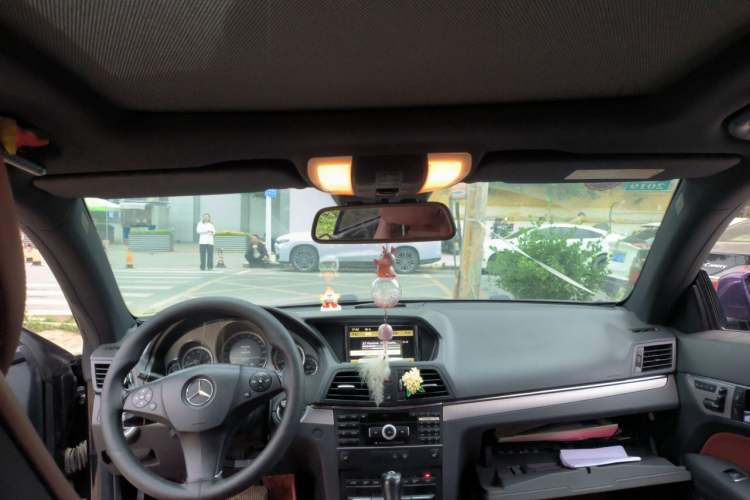 Used Mercedes-Benz E-Class 2010 E 260 CGI Coupe Headliner