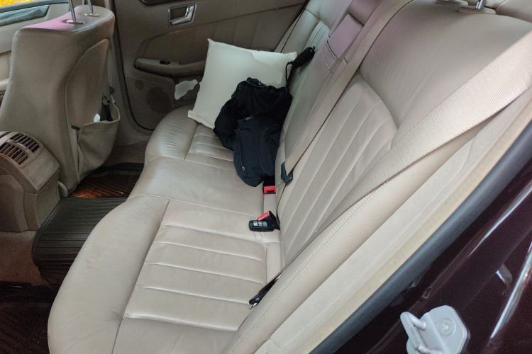 Used Mercedes-Benz E-Class 2010 E 200 CGI Elegant Model Left Rear Seat