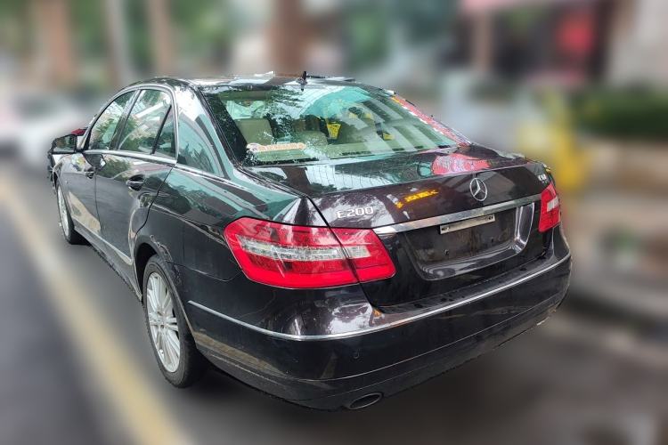 Used Mercedes-Benz E-Class 2010 E 200 CGI Elegant Model Rear Left 45 Deg