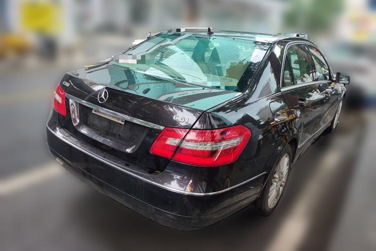 Used Mercedes-Benz E-Class 2010 E 200 CGI Elegant Model Rear Right 45 Deg