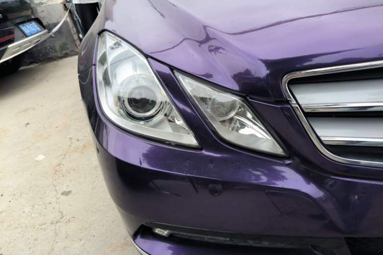 Used Mercedes-Benz E-Class 2010 E 260 CGI Coupe Right Front Headlight