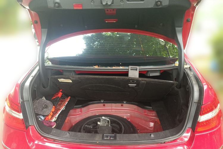Used Mercedes-Benz E-Class 2010 E 260 CGI Coupe Trunk